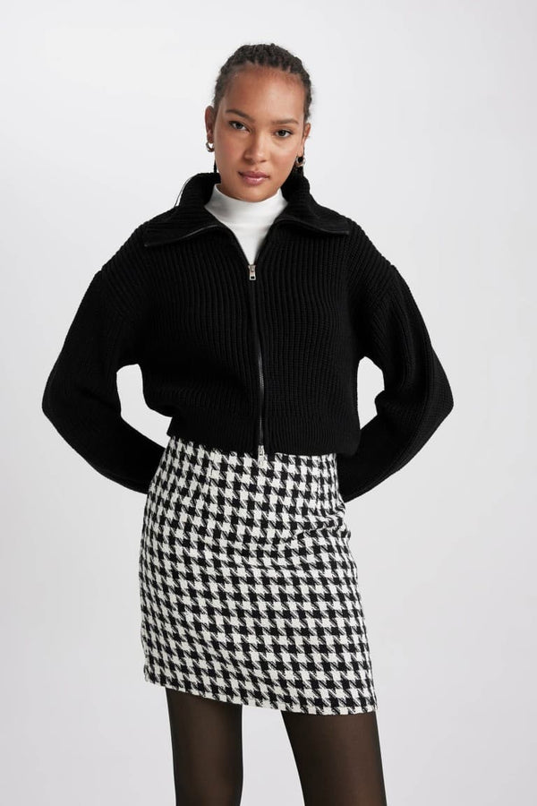 Slim Fit Slim Cut Polo Collar Zippered Knitwear Cardigan