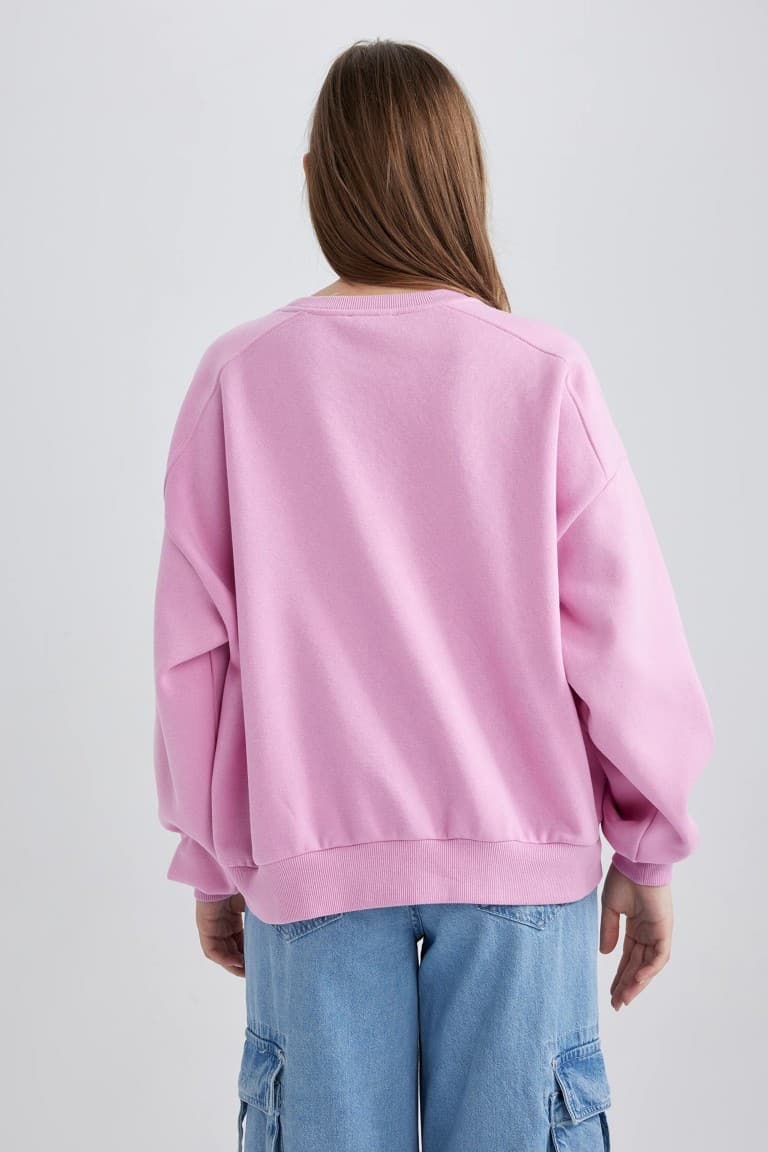 Coool oversized wide fit crew neck thick fabric sweatshirt