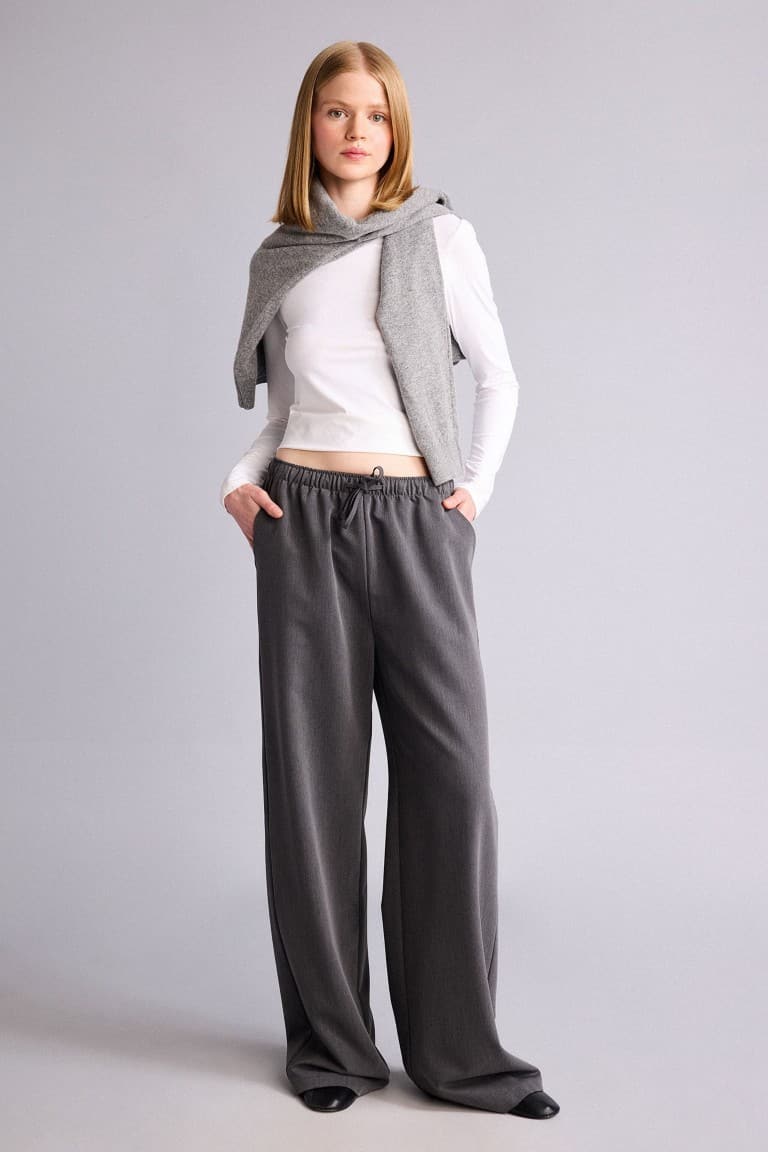 Wide Leg Regular Waist Trousers