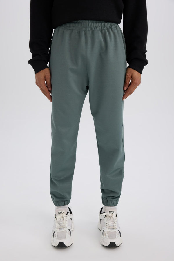 Standard Fit Sports Jogger Sweatpants Pocket Elastic Waist Leg