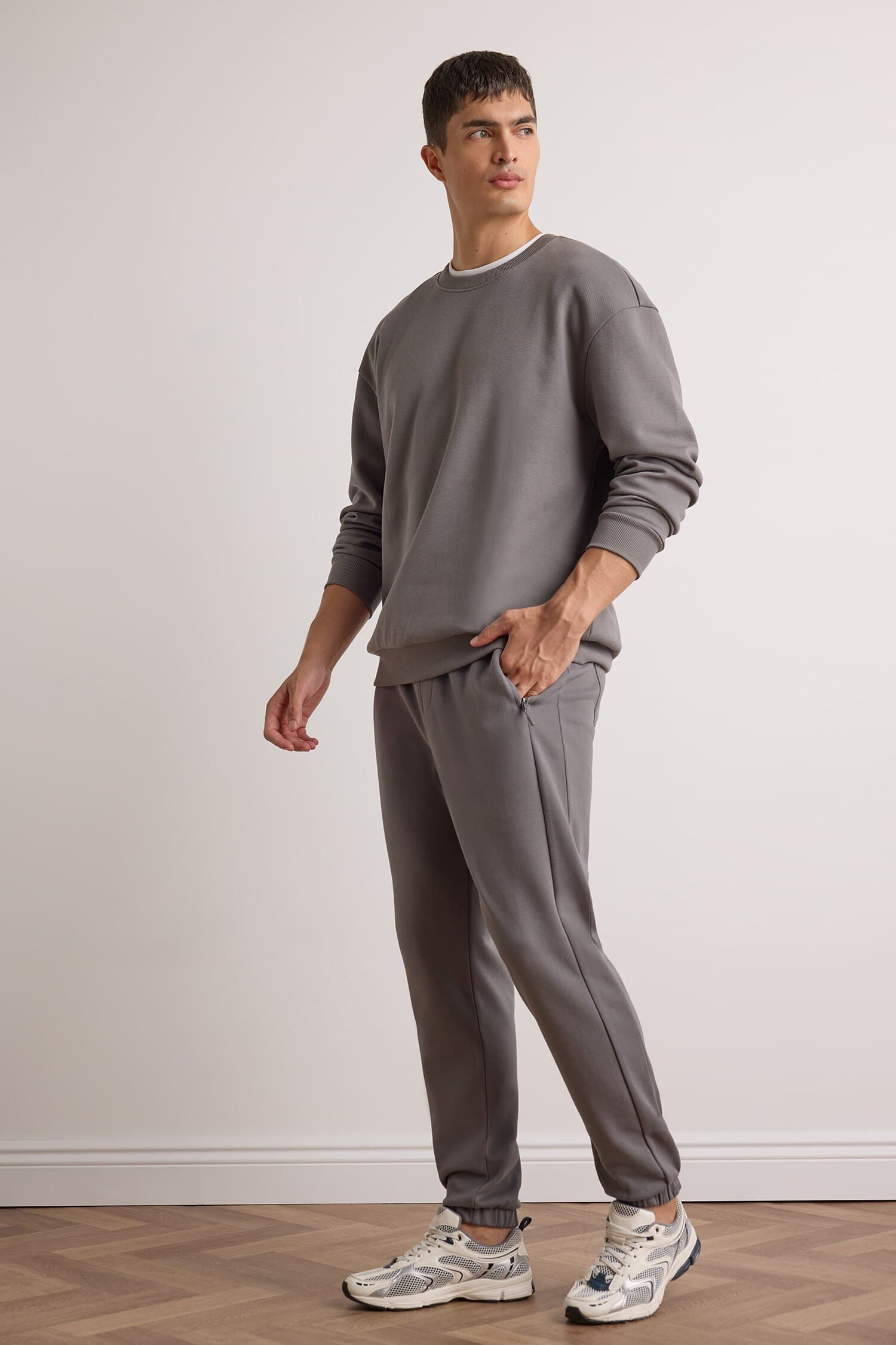 Slim Fit Fit Fit Flare Zipper Pike Tracksuit Bottom Secondary image