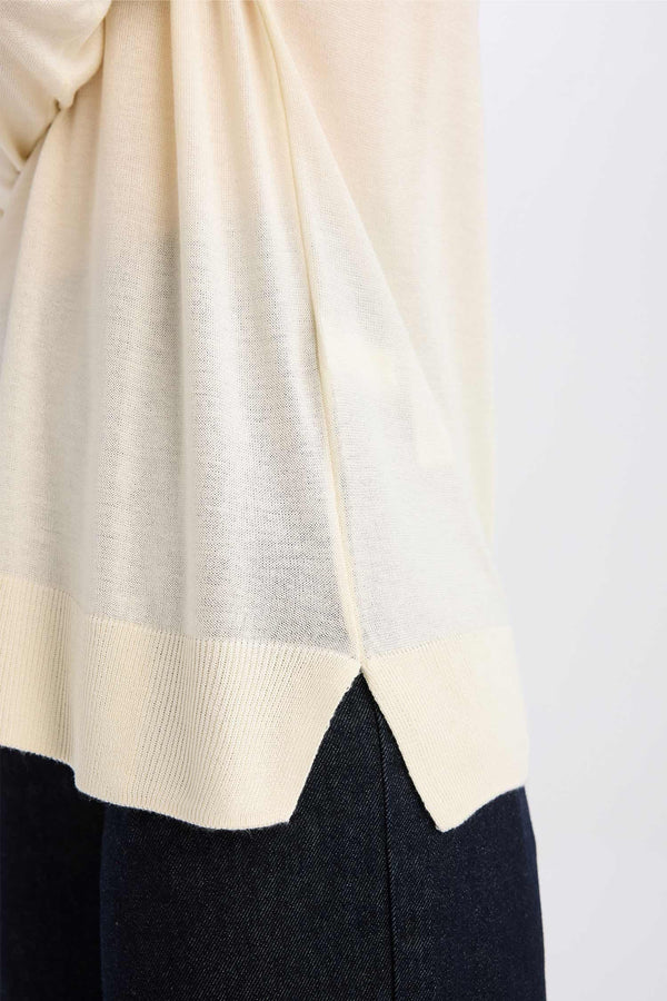 Basıc Black Knit Sweater