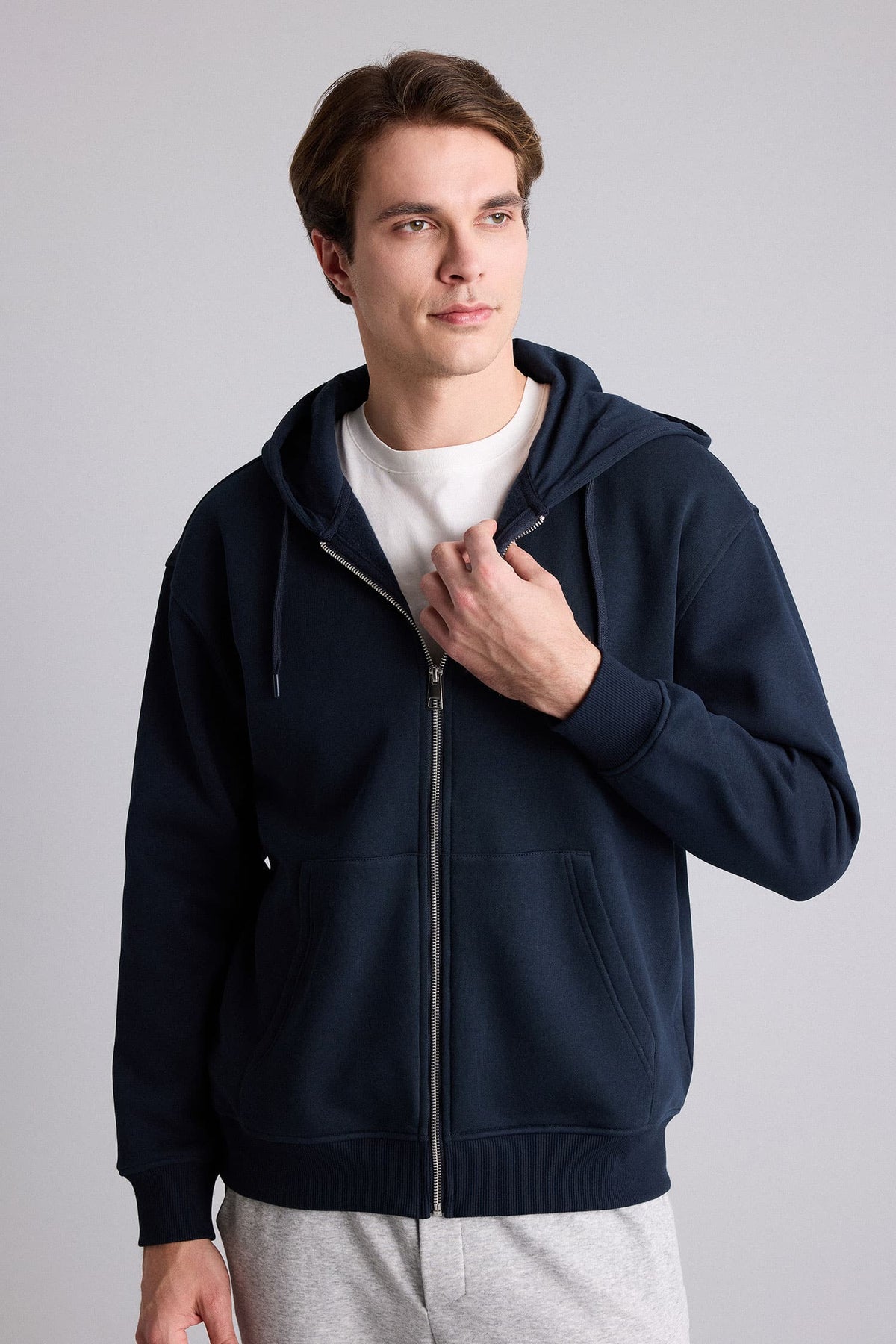 Relax Fit Hooded Soft Furry Inside Basic Plain Pocket Thick Zippered Sweatshirt
