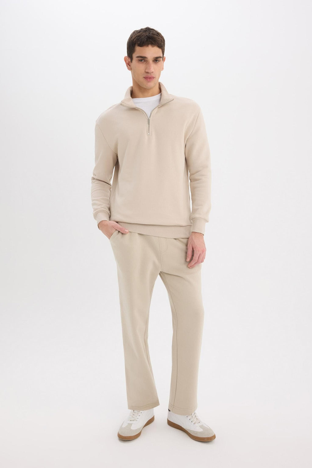 Regular Fit Sweatpants with Fleece Inside, Basic Plain Pocket, Tie Waist, Straight Leg