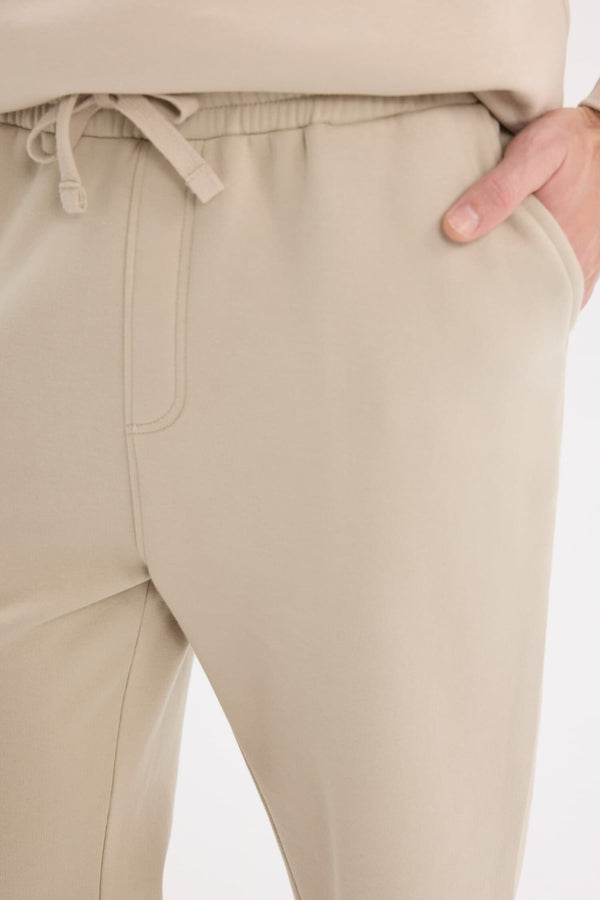 Regular Fit Sweatpants with Fleece Inside, Basic Plain Pocket, Tie Waist, Straight Leg