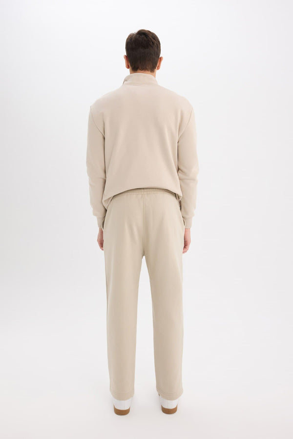 Regular Fit Sweatpants with Fleece Inside, Basic Plain Pocket, Tie Waist, Straight Leg