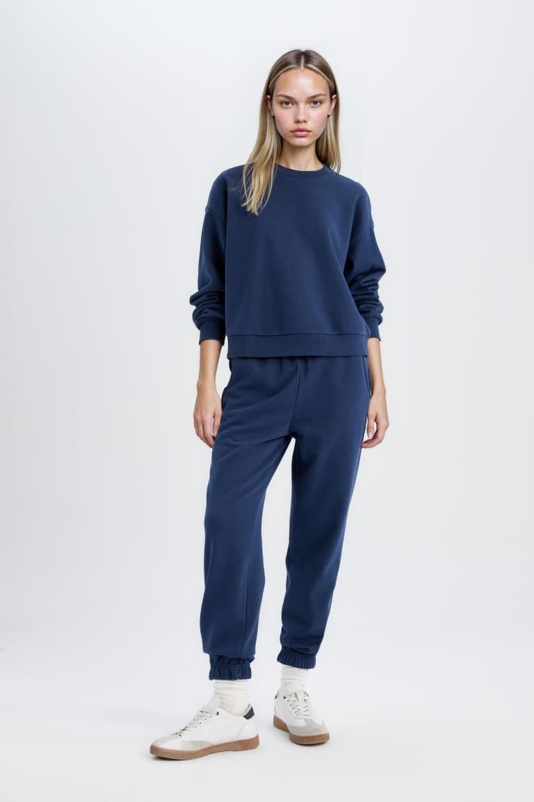 Regular Fit 2-Piece Set Thick Crew Neck Sweatshirt Flexible Waist Jogger Sweatpants