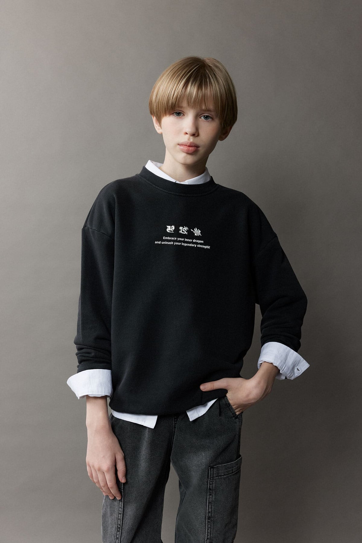 Oversize Wide Fit Crew Neck Back Printed Washed Faded Effect Sweatshirt Boys