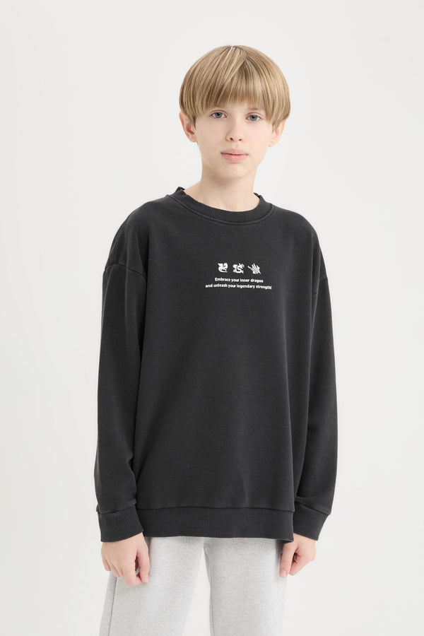 Oversize Wide Fit Crew Neck Back Printed Washed Faded Effect Sweatshirt Boys