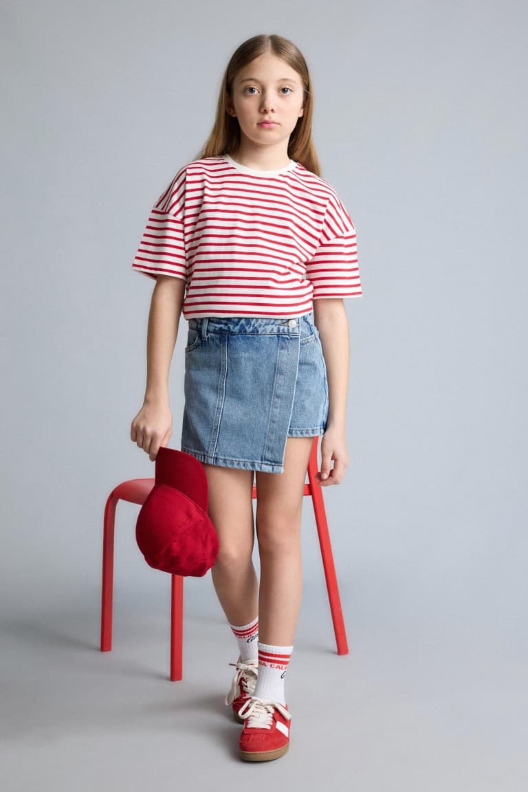Girl Relax Fit Crew Neck Striped T-Shirt