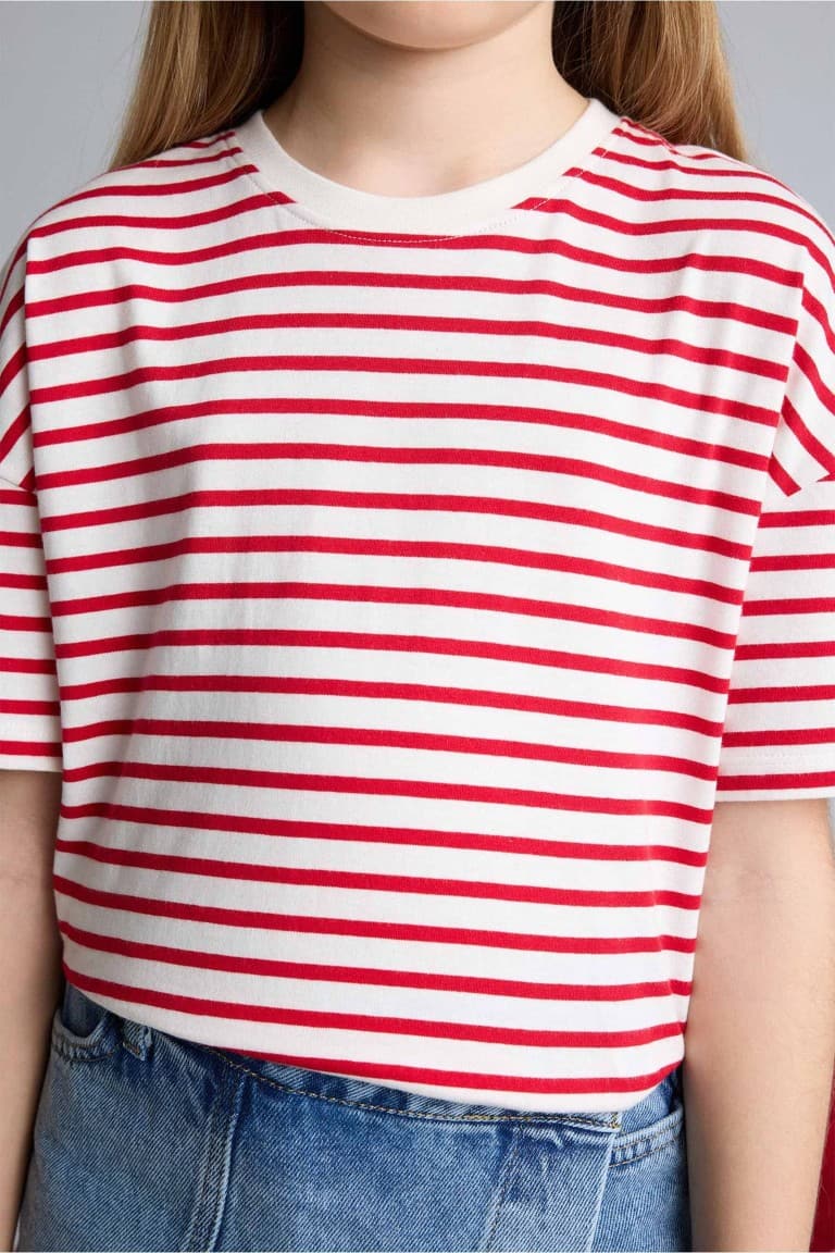 Girl Relax Fit Crew Neck Striped T-Shirt