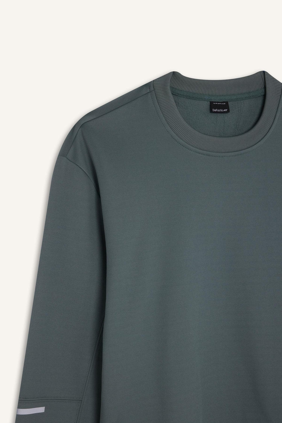 Standard Fit Crew Neck Basic Plain Sports Sweatshirt
