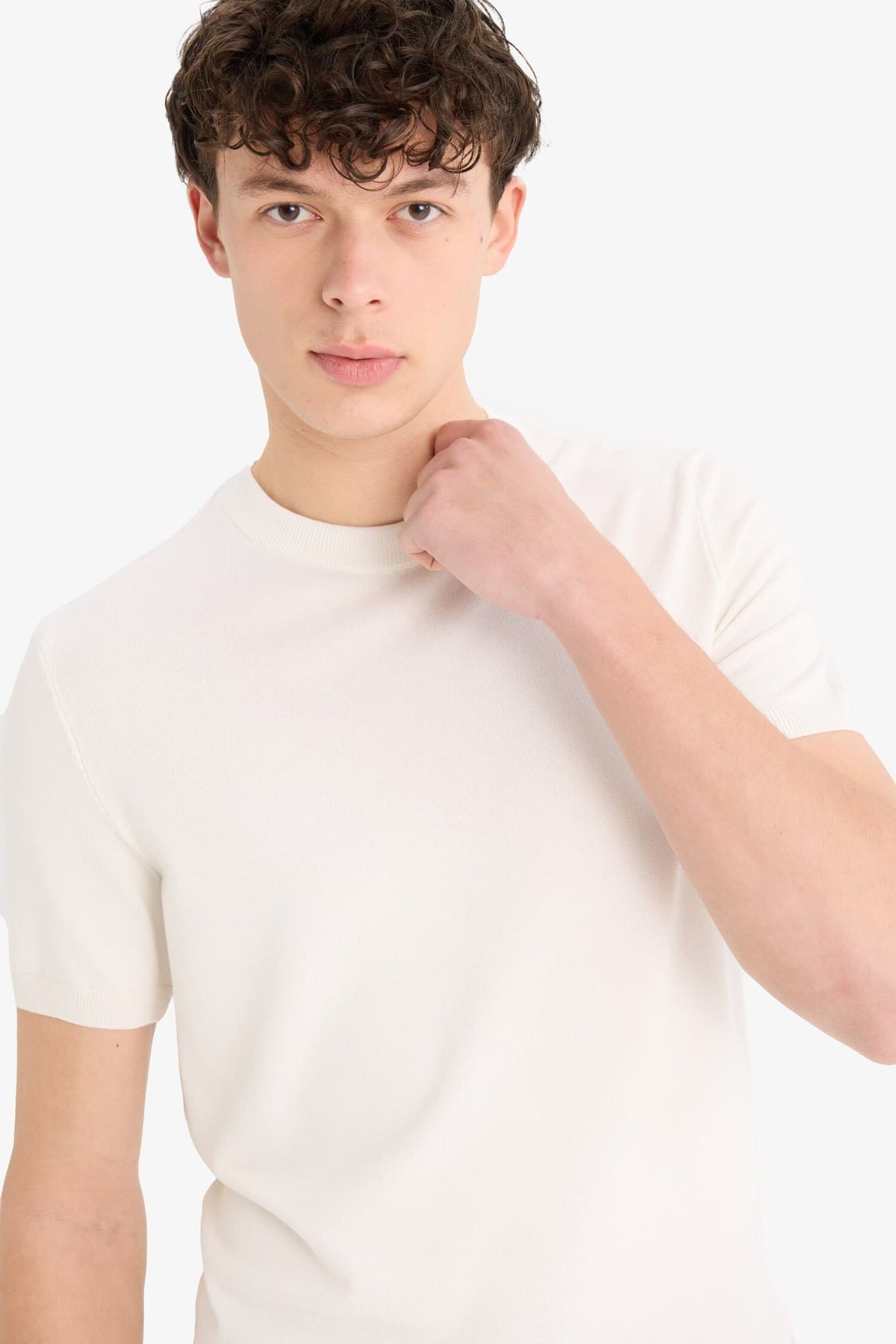 Standard Fit Crew Neck Knitwear T-Shirt Main image