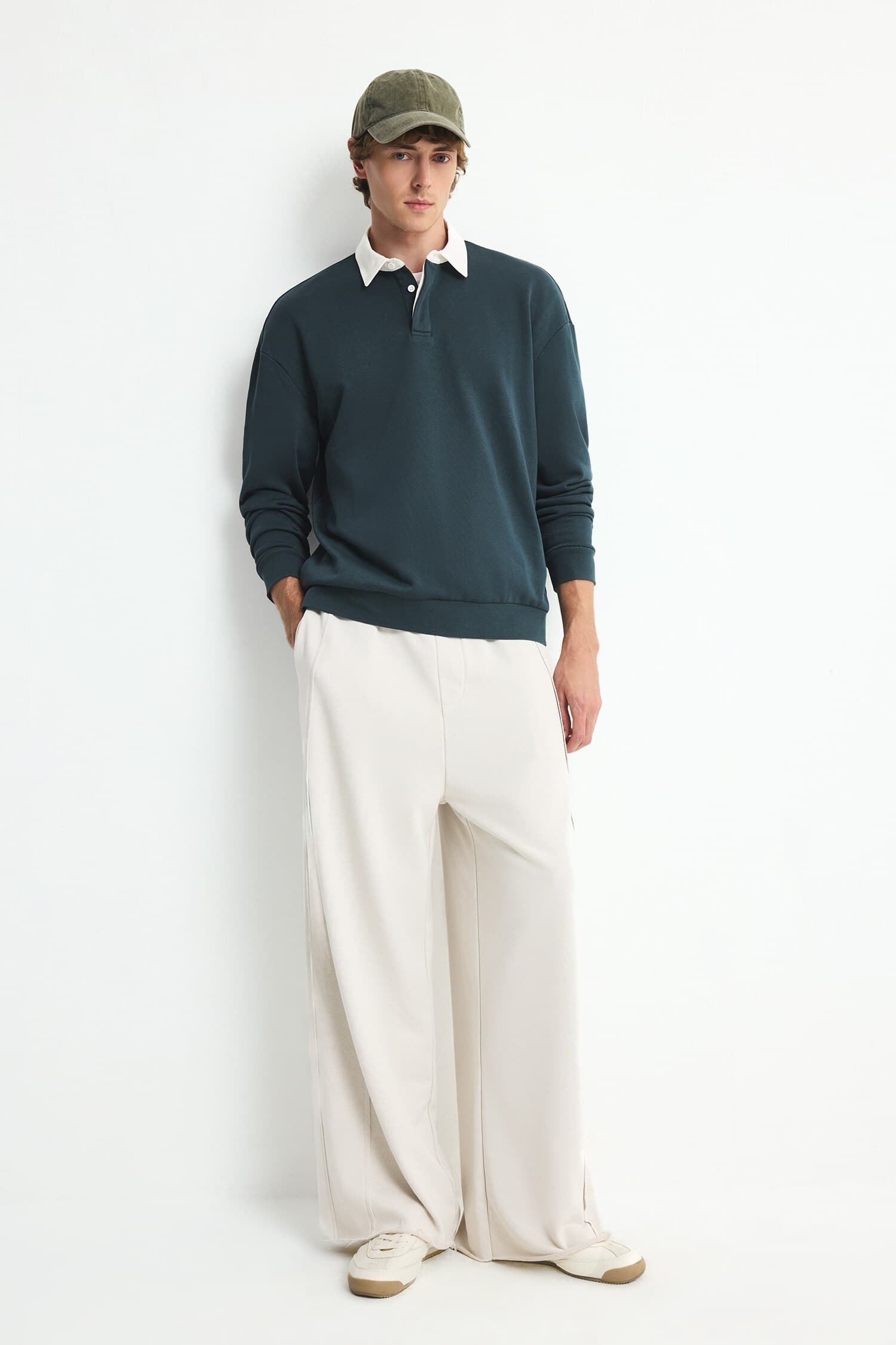 Boxy Fit Polo Collar Sweatshirt Secondary image