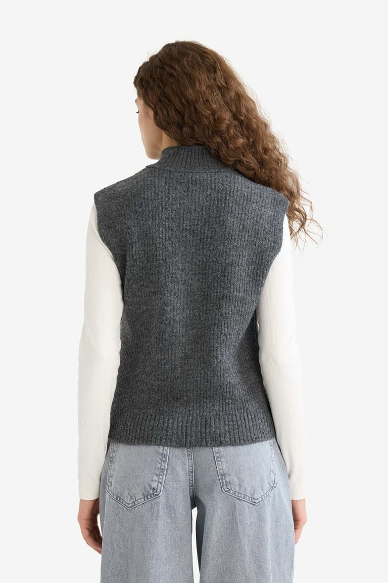 Regular Fit Half Turtleneck Zippered Knitwear Sweater