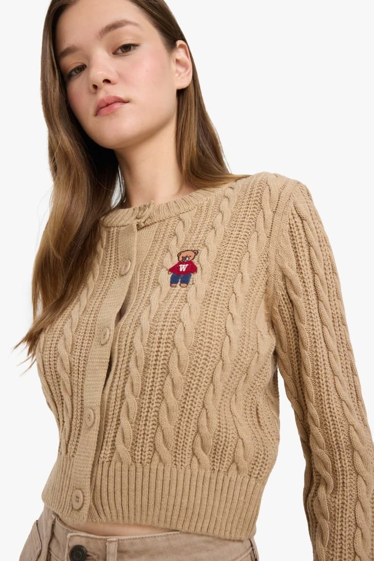 Cool Regular Fit Crew Neck Buttoned Knit Cardigan Main image