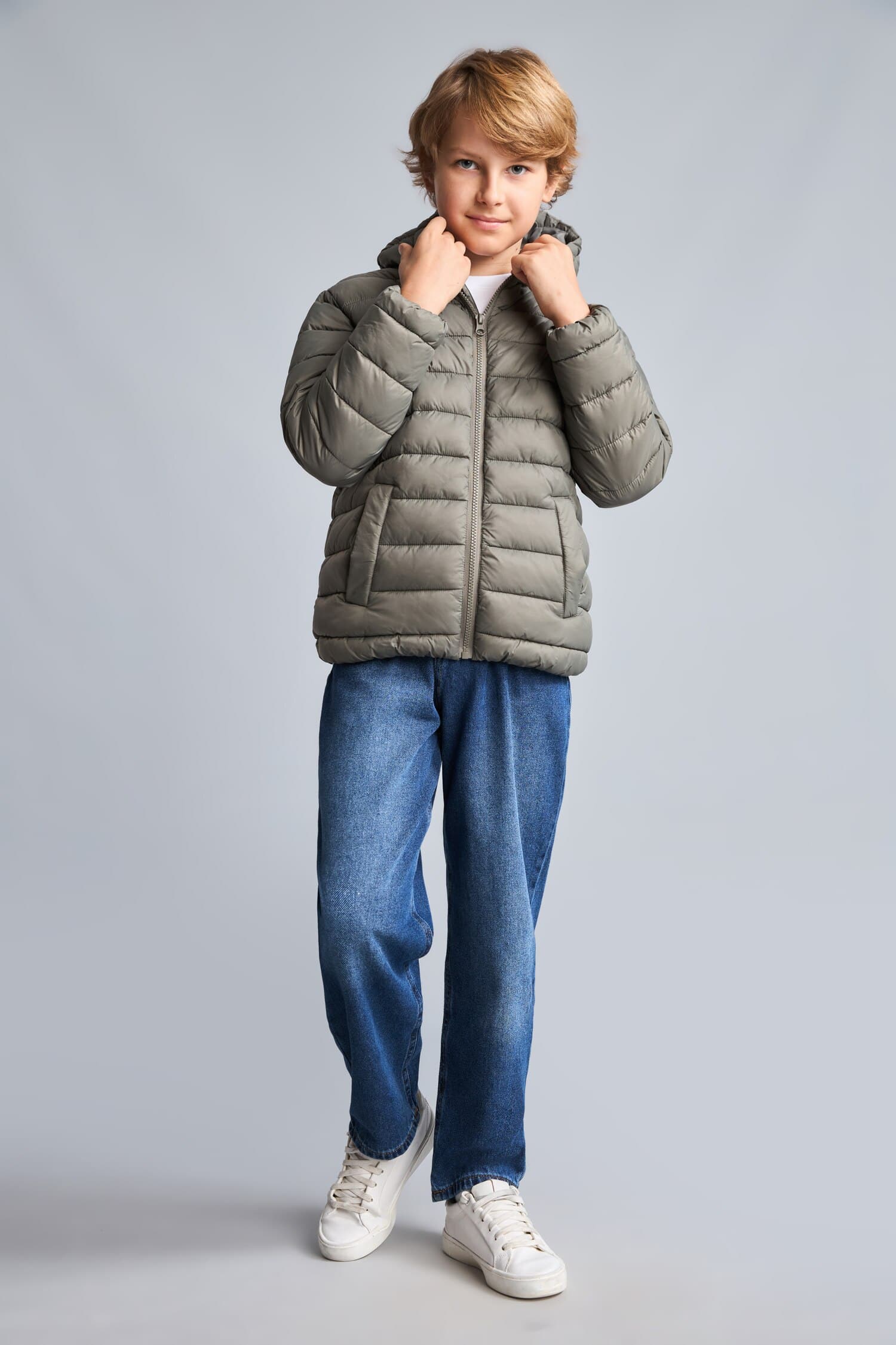 Boys Waterproof Hooded Zippered Puffer Jacket Secondary image