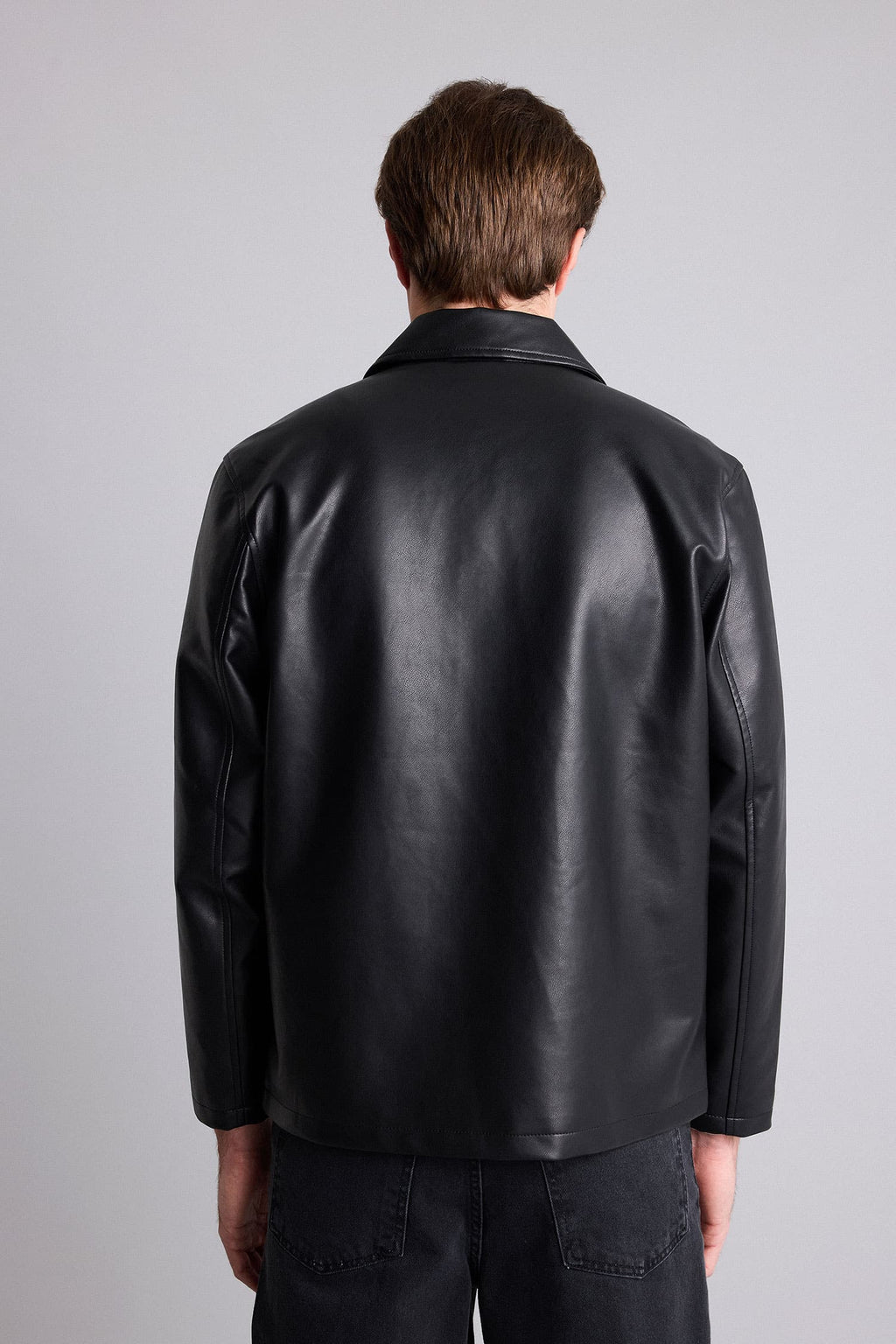 Regular Fit Shirt Collar Pocket Zippered Seasonal Faux Leather Jacket Coat with Inner Pocket Detail