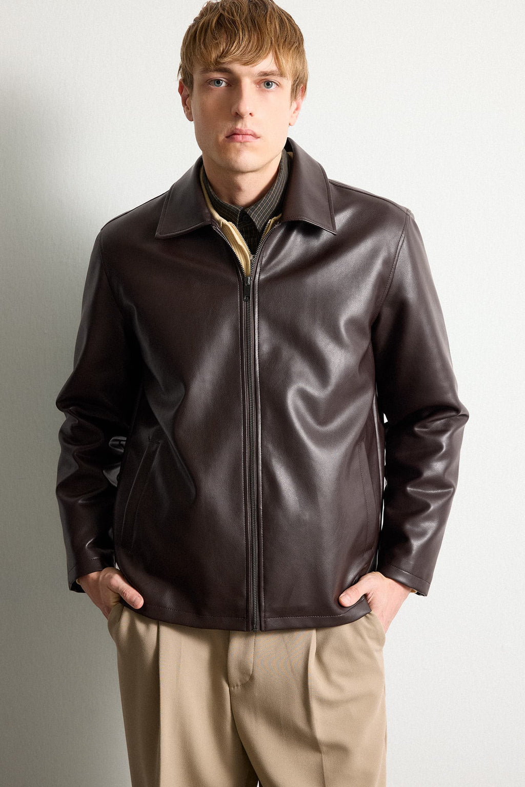 Regular Fit Shirt Collar Pocket Zippered Seasonal Faux Leather Jacket Coat with Inner Pocket Detail