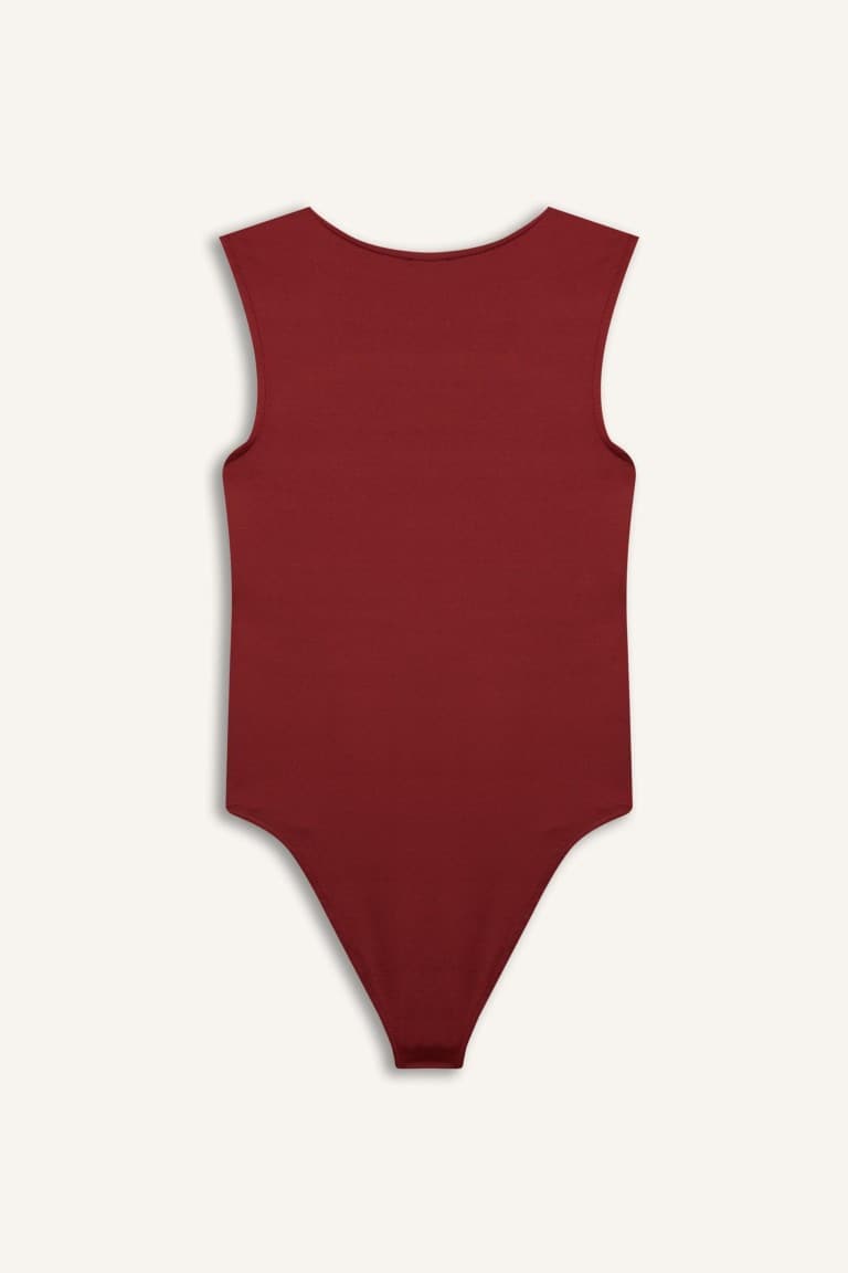Slim Fit Square Neck Basic Snap Body