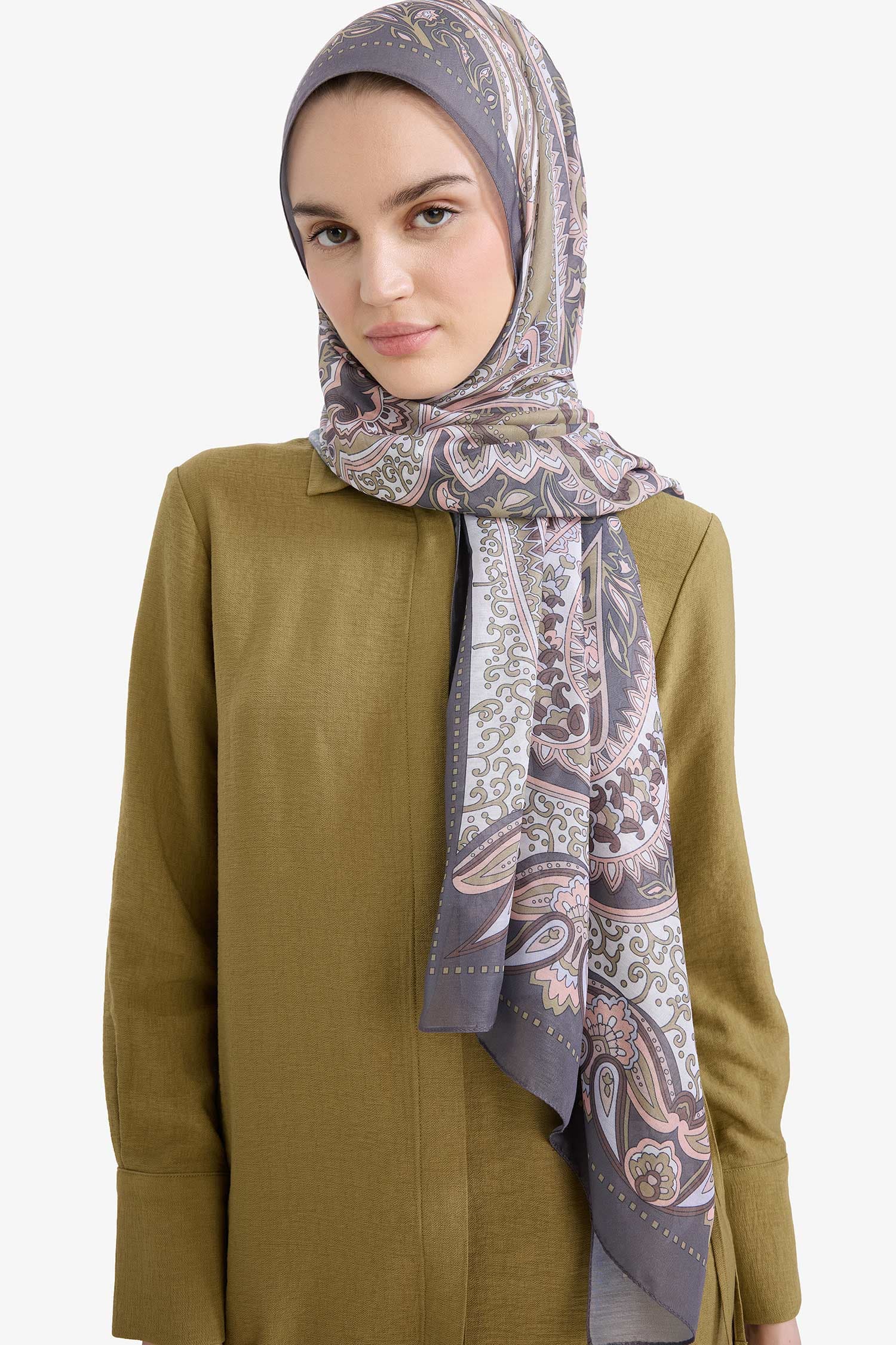 Women's Voile Hijab Shawl Secondary image
