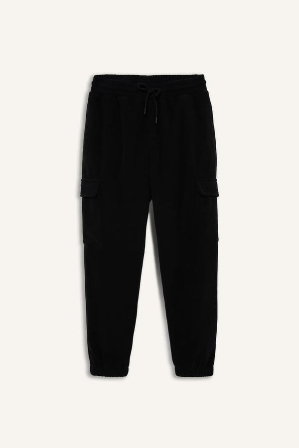 Regular Fit Fleece Sweatpants with Drawstring Waist and Cargo Pockets