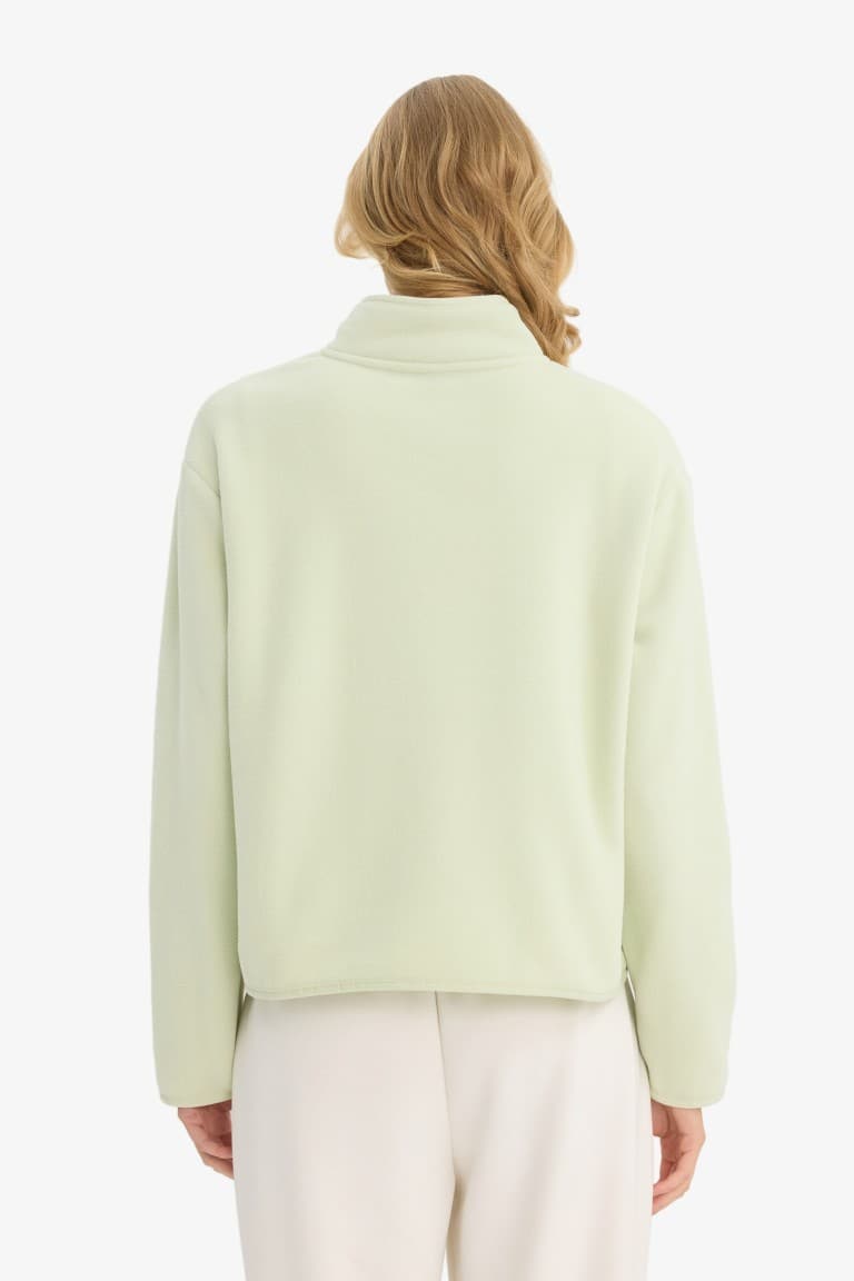 Relax Fit Long Sleeve Sweatshirt