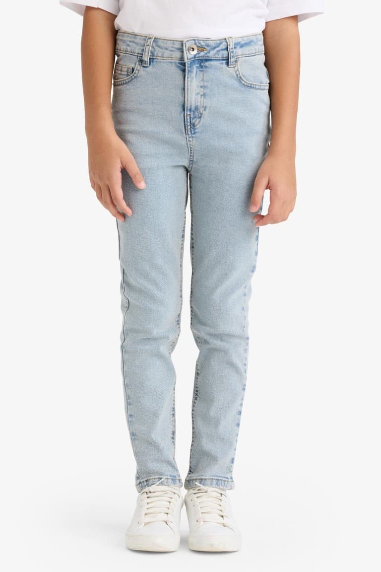 Slım Fit Straight Leg Jeans Boy