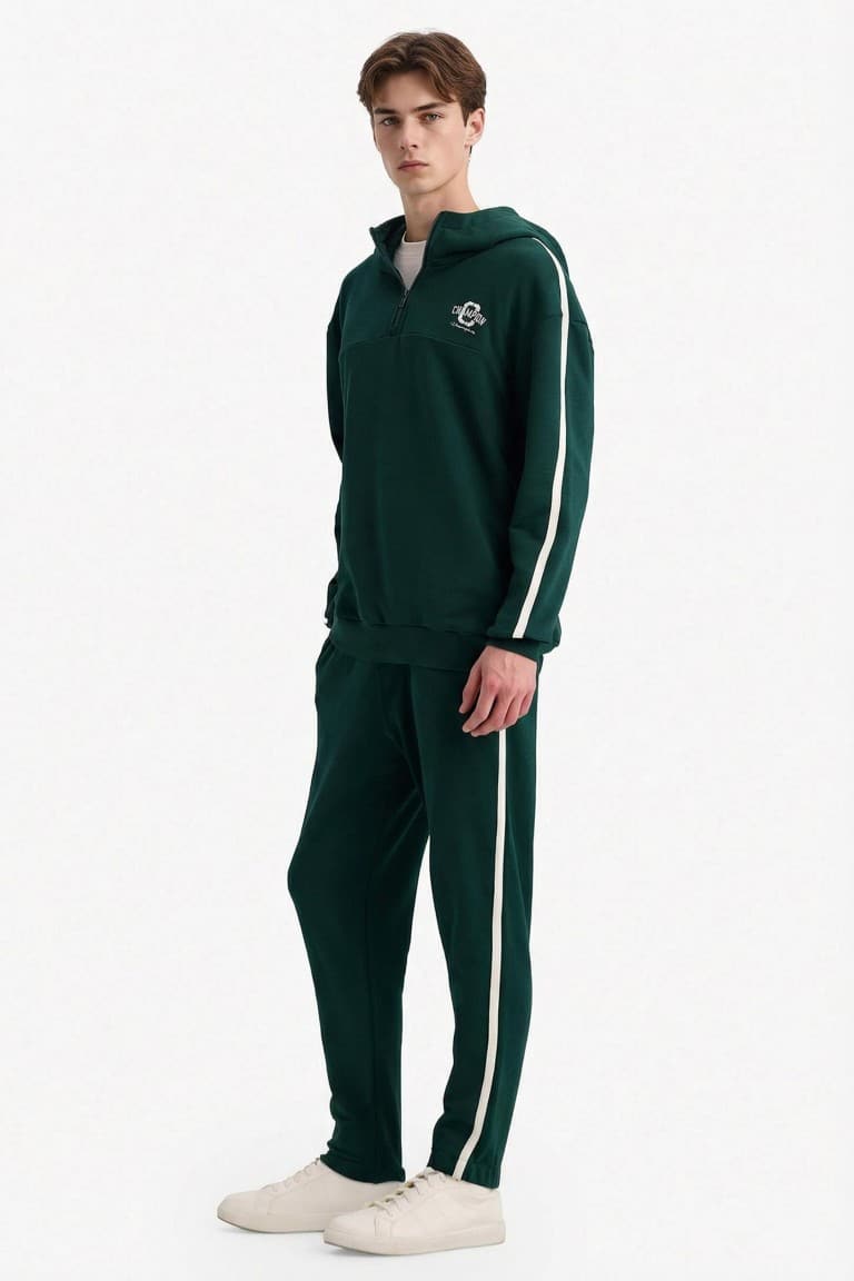 Regular Jogger Pants Secondary image