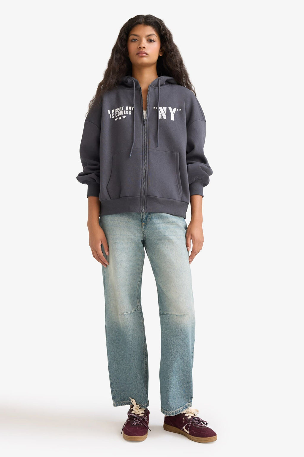Oversize Wide Fit Hooded Sweatshirt with Back Print and Zip-Up Closure