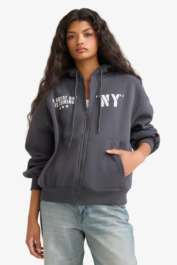 Oversize Wide Fit Hooded Sweatshirt with Back Print and Zip-Up Closure