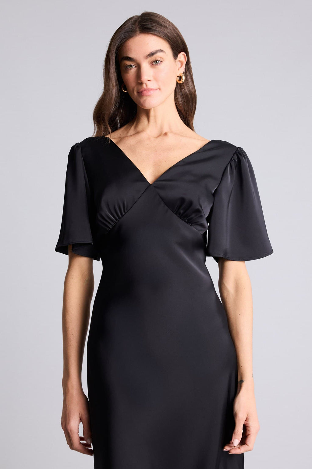 Regular Fit V-neck Satin Short Sleeve Dress