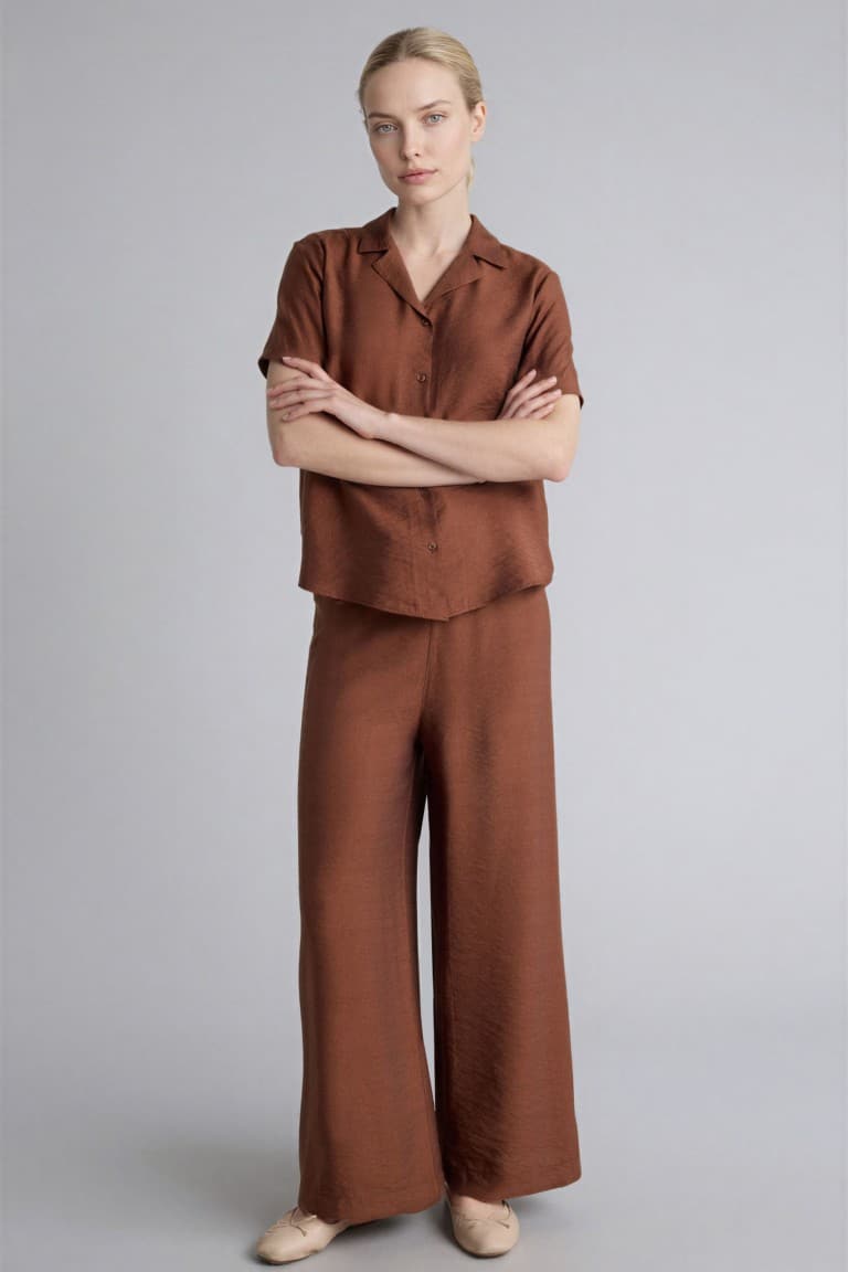 Relax Fit Wide Leg Trousers Secondary image
