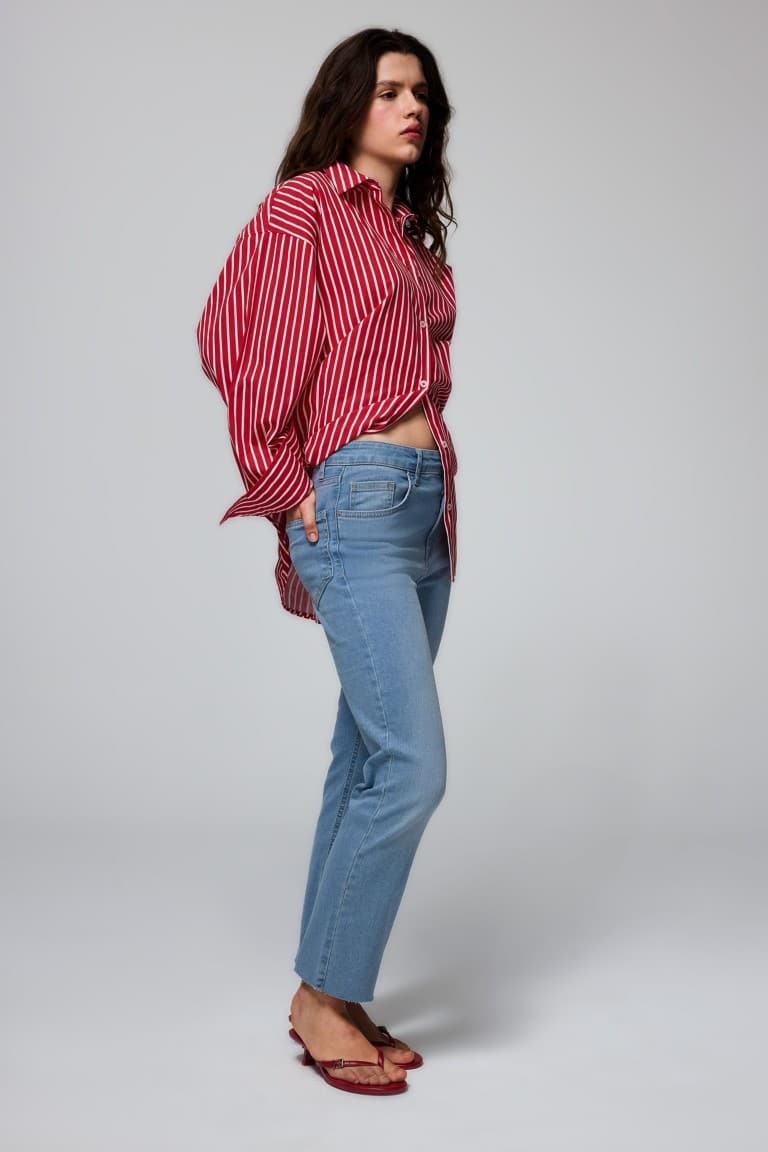 Crop Flare Fit Low Waist Ankle Length Washed Jean Trousers