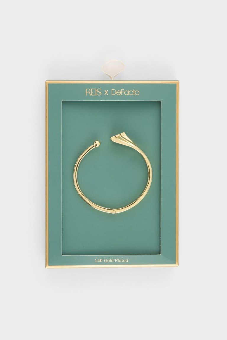 Reis X DeFacto Star Figure Gold Bracelet