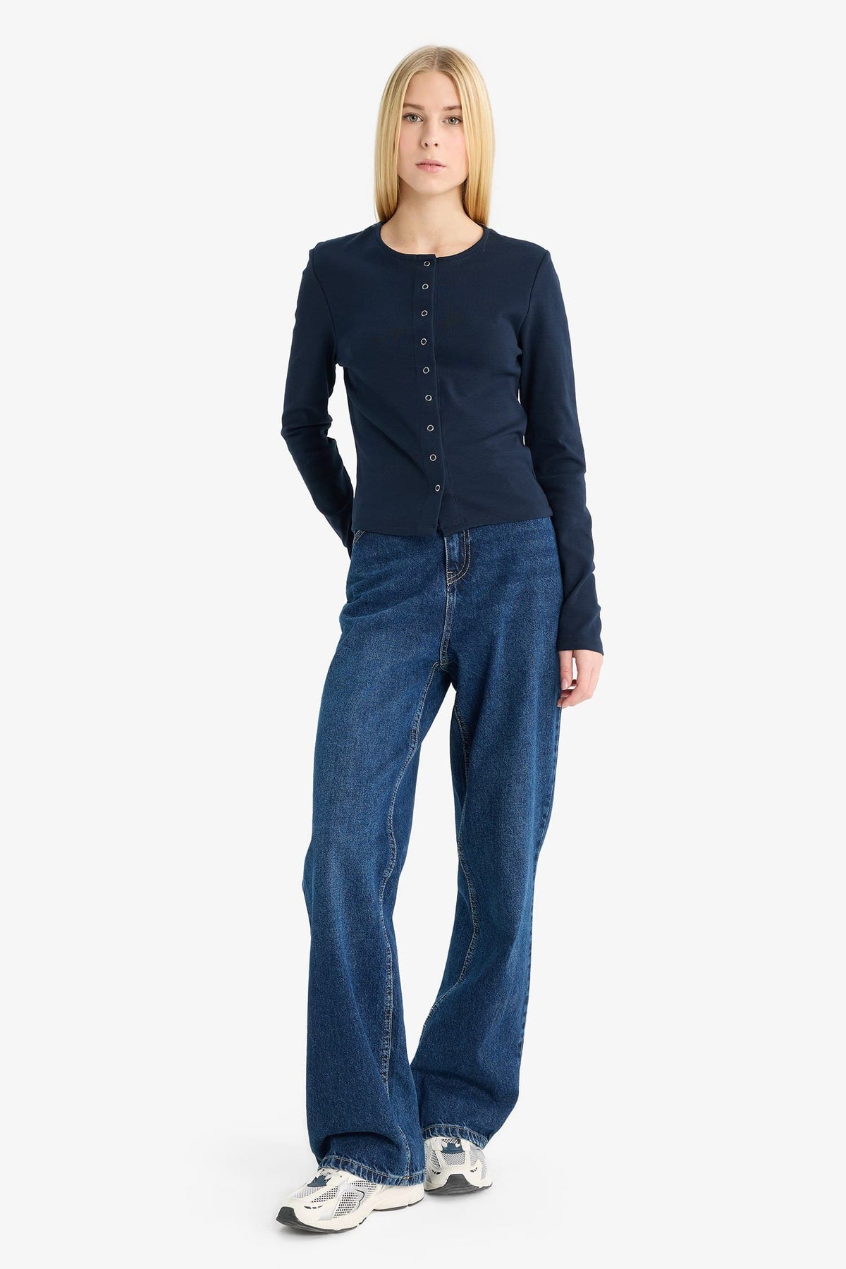 Fitted Crew Neck Rib Cardigan