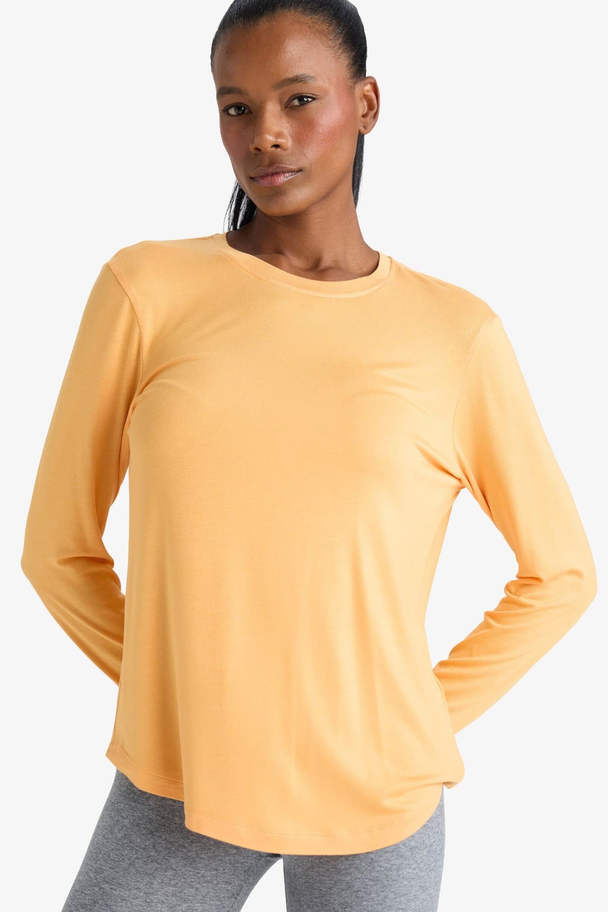Standard Fit Crew Neck Athlete Long Sleeve T-Shirt Main image