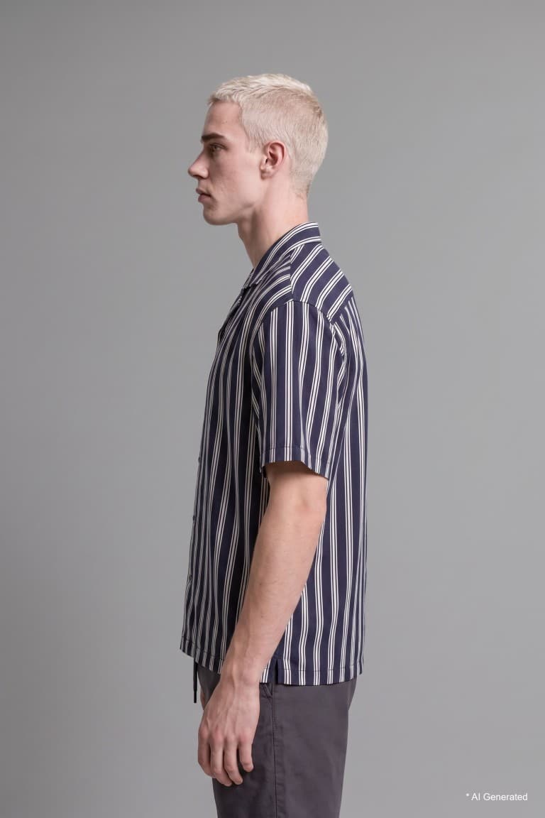Boxy Fit, Apaş Collar Printed Striped Short Sleeve Shirt