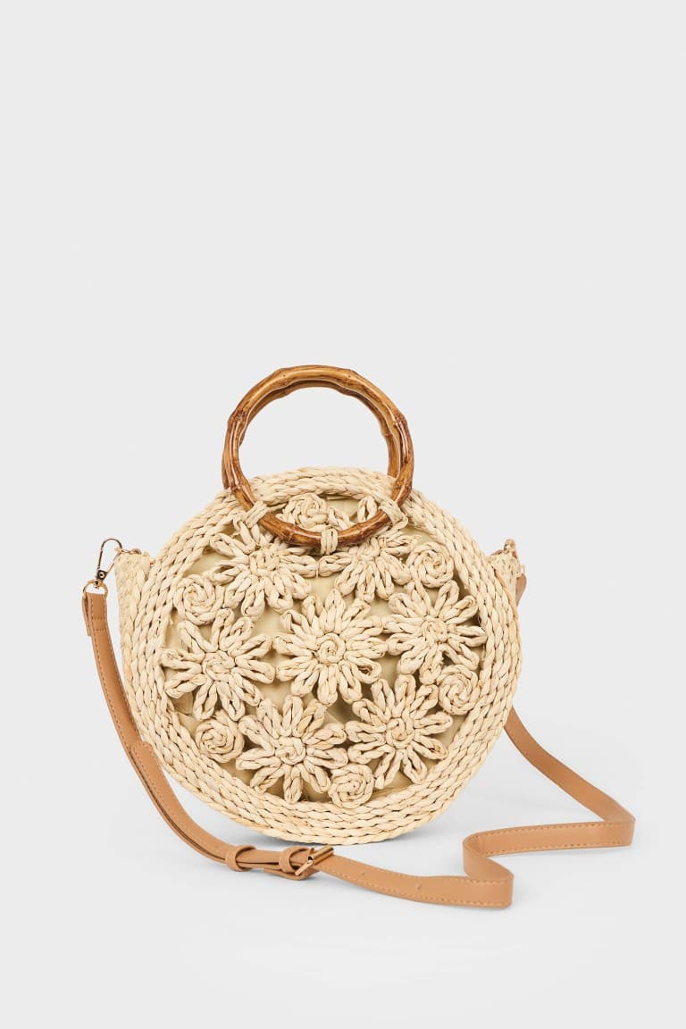 Women Knitted Floral Motif Shoulder Bag