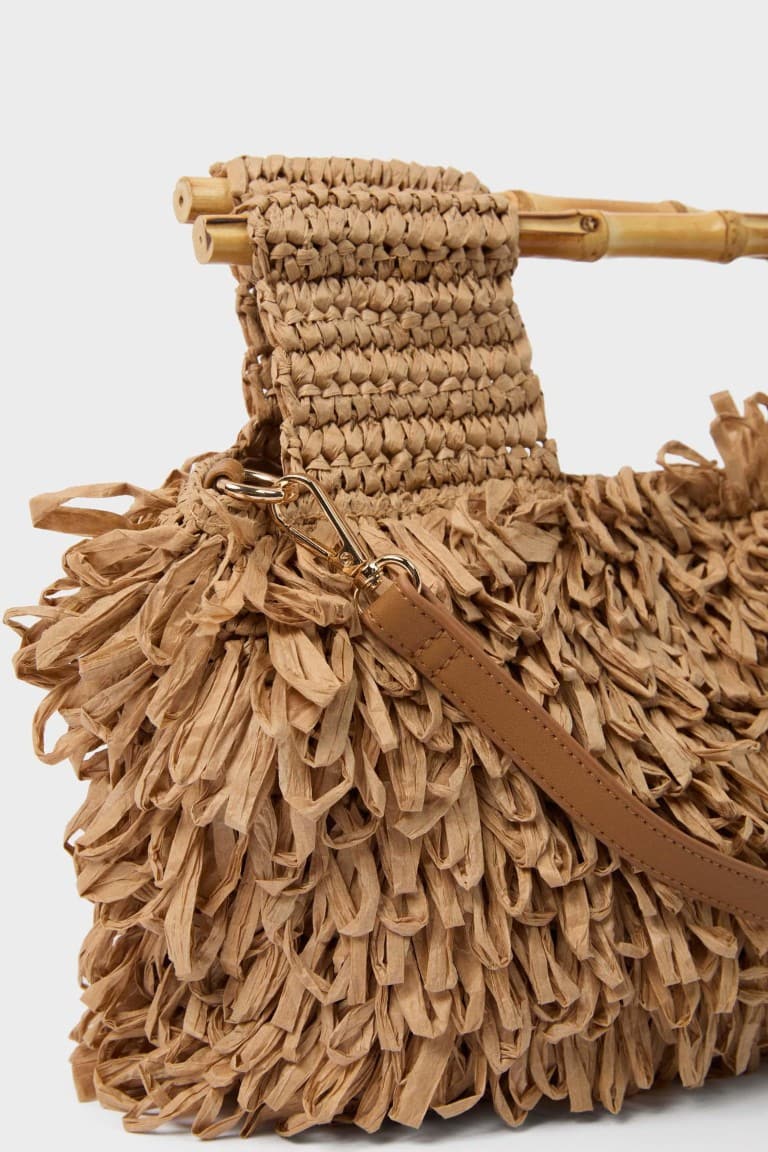 Women Fringe Detailed Knitted Shoulder Bag