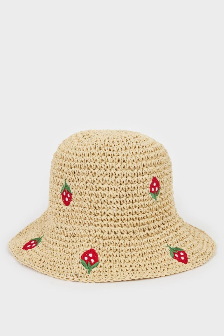 Straw Hat Girl Secondary image