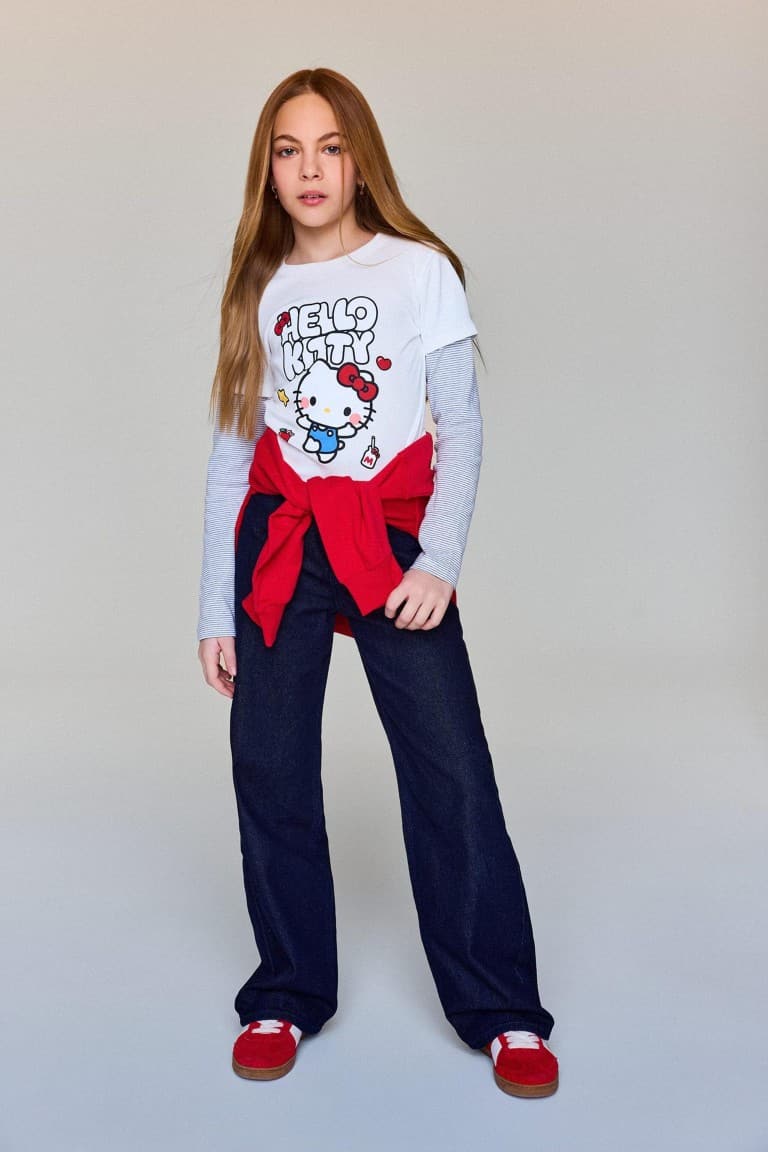 Hello Kitty Crew Neck Long Sleeve T-Shirt Girl Secondary image