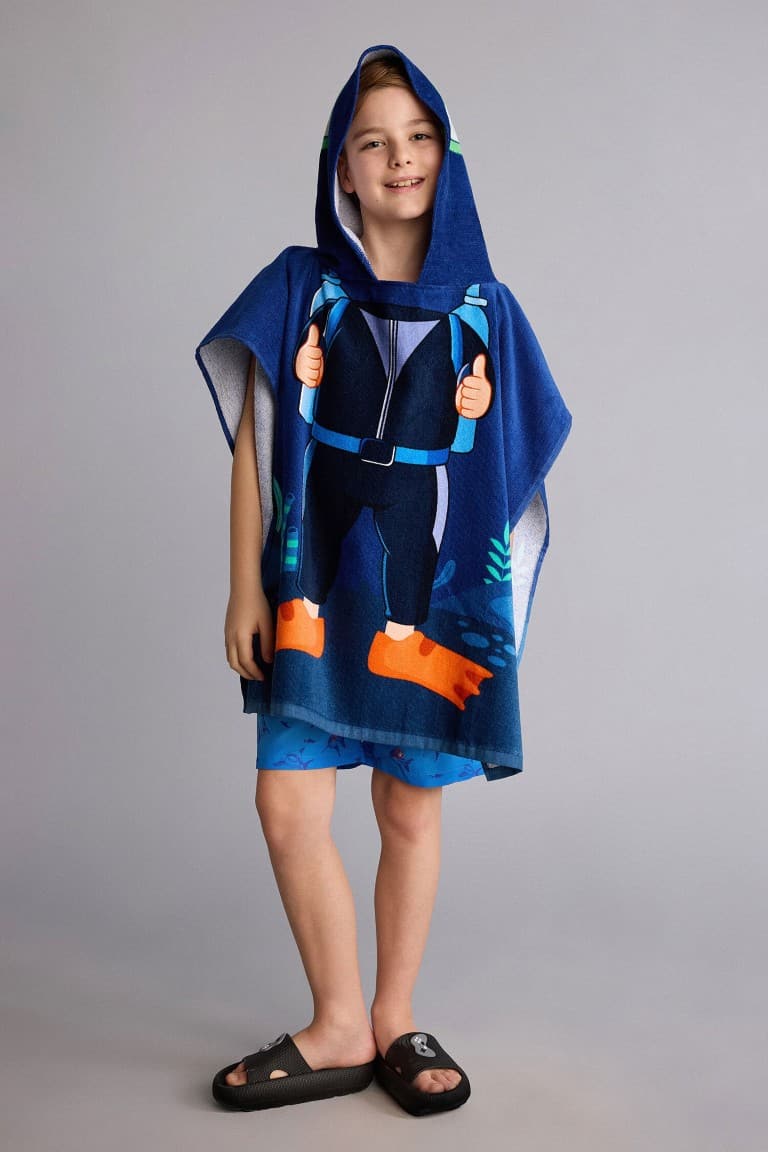 Diver Patterned Cotton Poncho Towel Boy