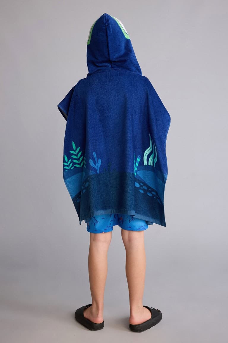 Diver Patterned Cotton Poncho Towel Boy