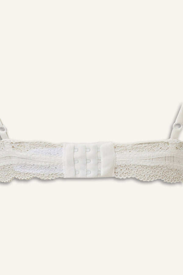 Lace Detailed Removable Cap Removable Padded Non-Wired White Closed Bralette