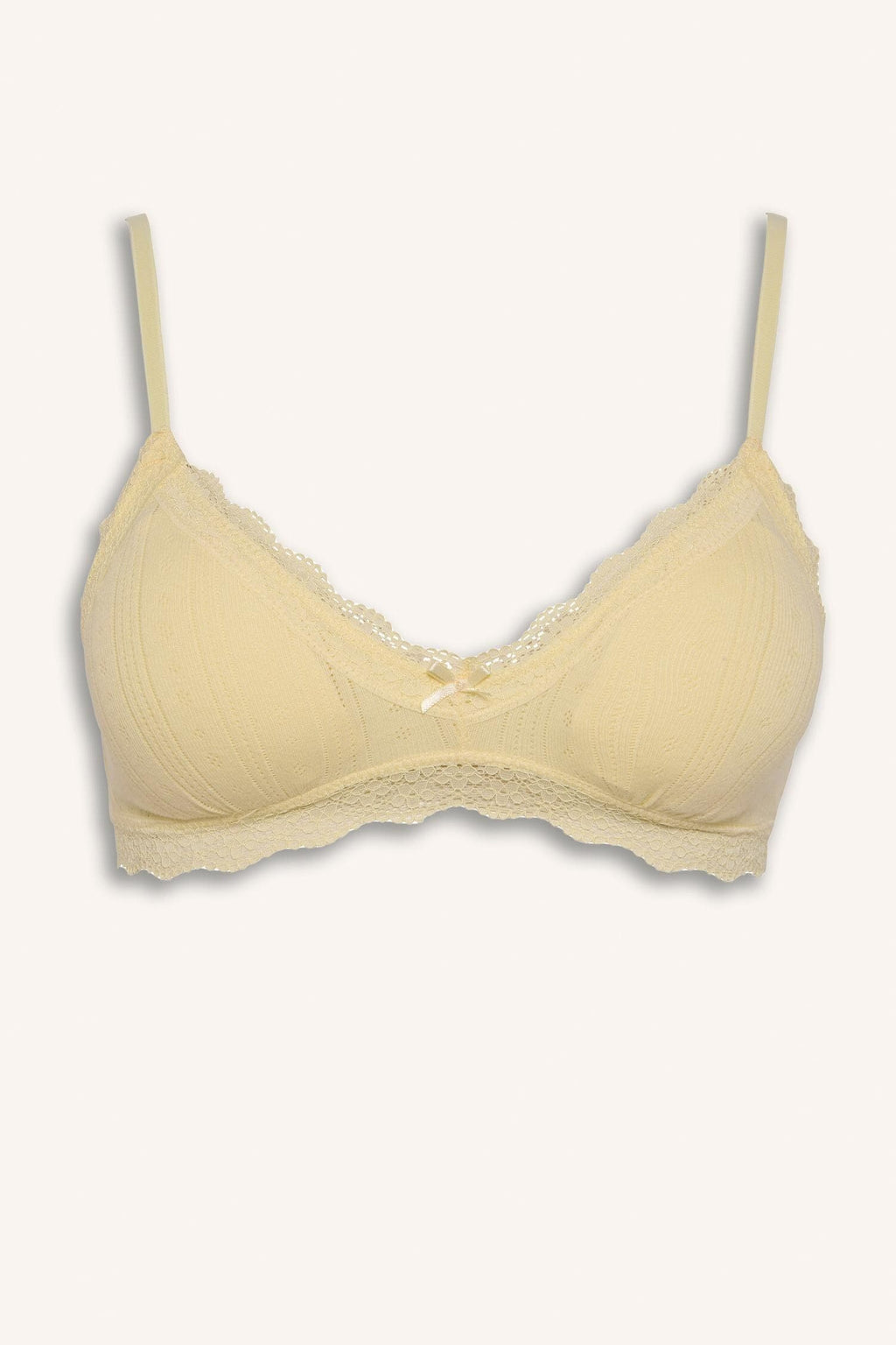 Lace Detailed Removable Cap Removable Padded Non-Wired White Closed Bralette