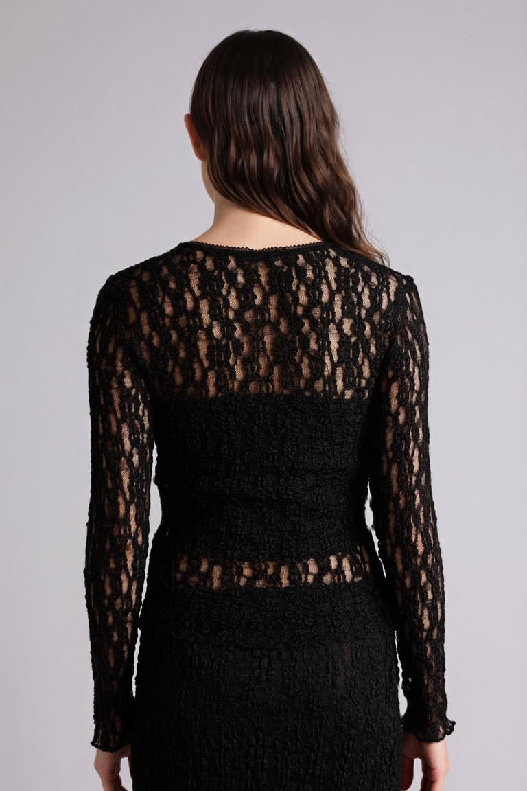Fitted Lace T-Shirt