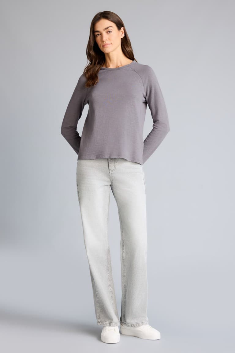 Regular Crew Neck Pressure Straight Long Sleeve T-Shirt Secondary image