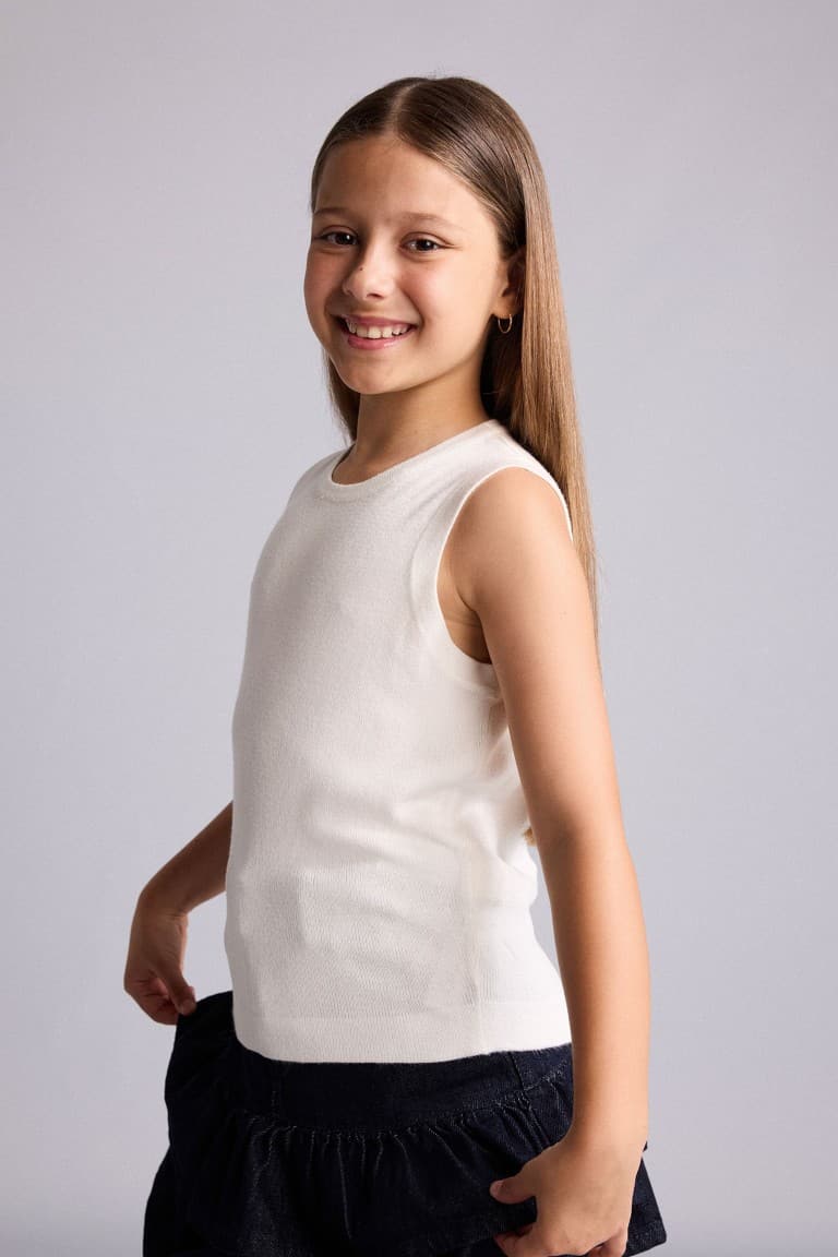 Halter Neck Rose Undershirt Girl