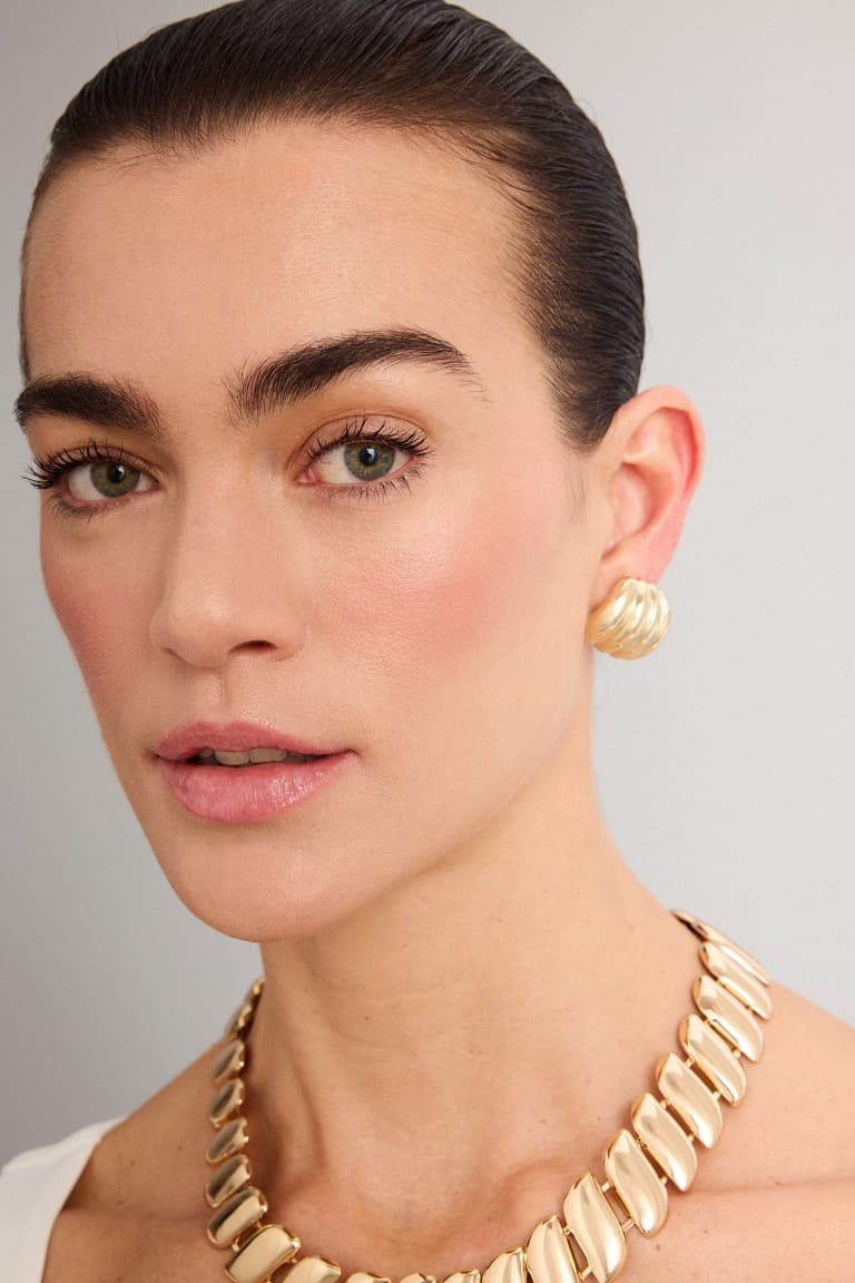 Women Half Hoop Earrings Secondary image